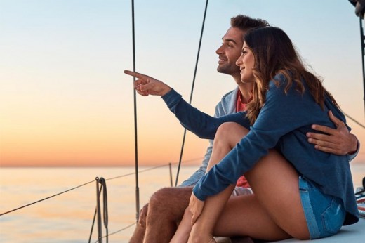 Día completo en Velero Privado en Cataluña - 2 personas