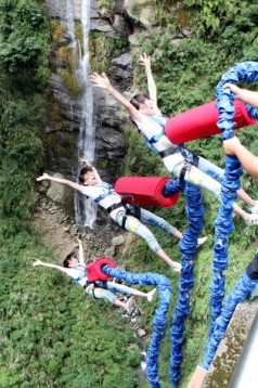 300ft Bungee Jump UK