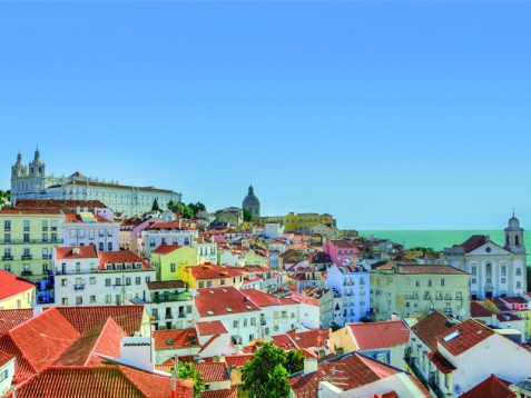 2 noches en hotel de 4 * con desayunos +1 cena romántica , Spa y Visita guiada por Lisboa para 2 personas