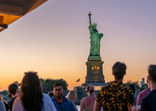 NYC: Statue of Liberty Sunset Cruise Ticket
