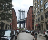 NYC: Contrasts Tour of Harlem, The Bronx, Queens & Brooklyn