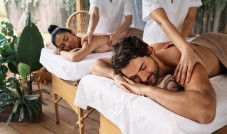 Massagem de Relaxamento c/ Espumante e Bombons p/2