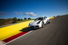 Conduzir um Porsche Cayman 718 S - 3 voltas + 1 volta em co-piloto