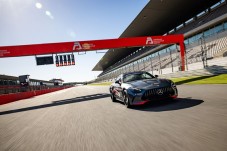 Conduzir um Mercedes AMG GT 63 1 volta + 1 volta em co-piloto