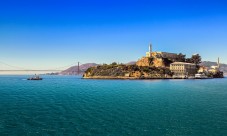 Alcatraz and Golden Gate Bridge to Beach walking tour