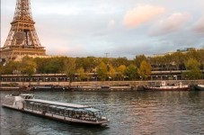 Déjeuner-Croisière Gastronomique sur la Seine - 2 Enfants (3-11 ans) 