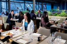 Déjeuner à la Tour Eiffel - 2 Menus enfant - (4-11ans)