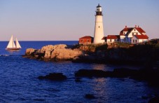 Portland: Sunset Sailing Cruise on a Historic Windjammer