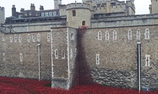 Torre di Londra- Junior ticket: biglietti d'ingresso e tour dei gioielli e delle guardie della Corona