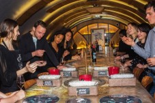 Atelier de vinification avec un sommelier | Caves du Louvre  - Paris (75)