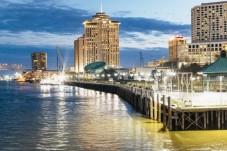 New Orleans: Evening Jazz Cruise on the Steamboat Natchez with Dinner