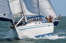Shared Sailing Experience with Lunch or Dinner 