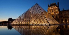 Visite du Musée du Louvre + Accès hébergé à 