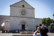 Day-tour to Assisi and St Francis Basilica from Rome