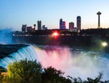 Niagara Falls, NY: Maid of the Mist Boat Ride and Scenic Walking Tour