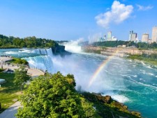 Niagara Falls, NY: Maid of the Mist Boat Ride and Scenic Walking Tour