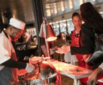 Norfolk: Buffet Dinner Cruise