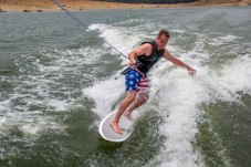 Aula de Wakeboard para 12 Pessoas