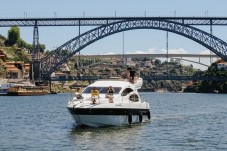Despedida de Solteiro no Iate Skyfall no Rio Douro p/até 10 pessoas