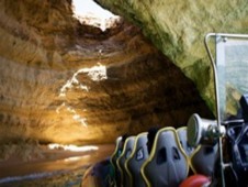 Balade en bateau à la grotte de Benagil en Algarve