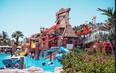 Aquaventure Dubai and Lost Chambers combo