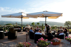FUGA IN SPA PER DUE ALLE TERME DI SATURNIA
